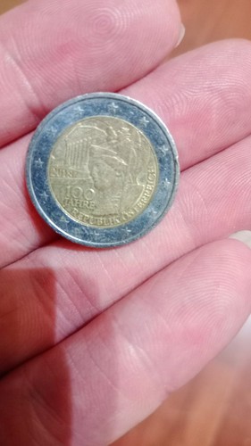 Moneta euro 100 - moneta, jahre